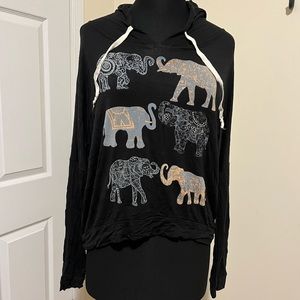 Four Girlz top elephant with rhinestones design size L